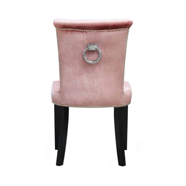 Krzesło Largo, gloss velvet 1211, 6 czarny, tasiemka piseskona T5 + kołatka DomArtStyl Producent mebli tapicerowanych Kępno