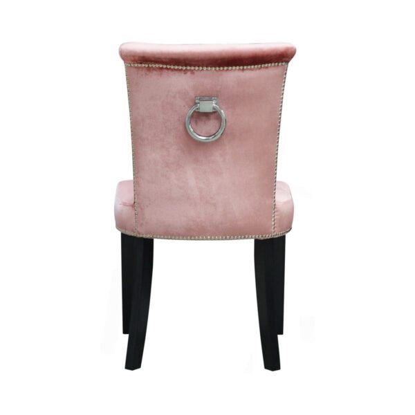 Różowe krzesło do jadalni na drewnianych nogach Largo