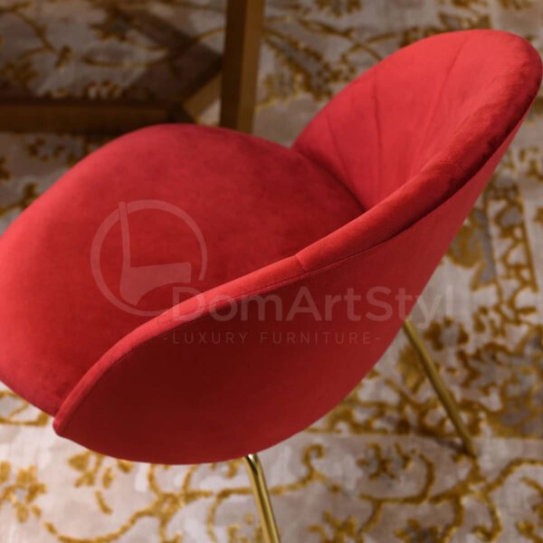 Czerwone krzeslo welurowe stylowe do jadalni