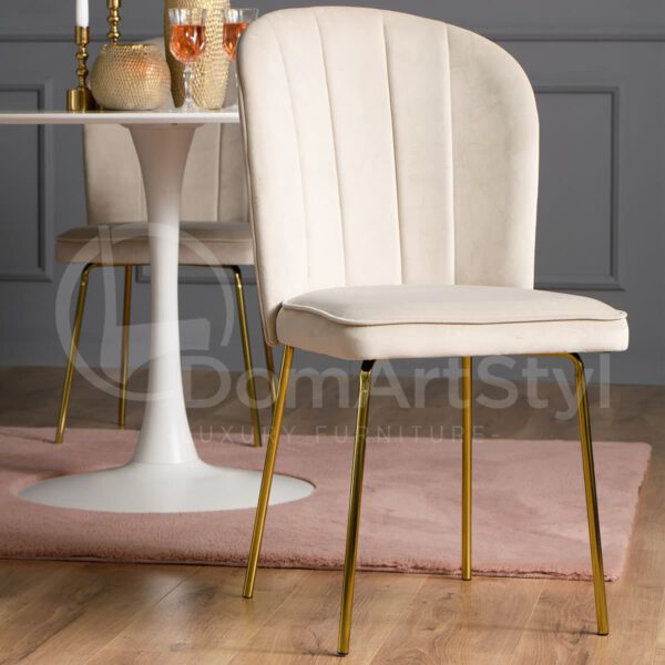 Beżowe krzesło tapicerowane stylowe do jadalni na złotych nogach Matylda Original Gold
