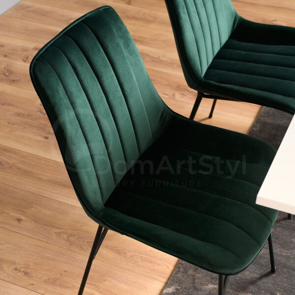 Rango Spider green velvet chair