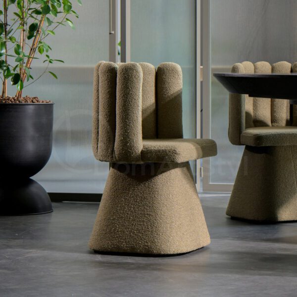 Nowoczesne brązowe krzesło tapicerowane do jadalni Savio Mils