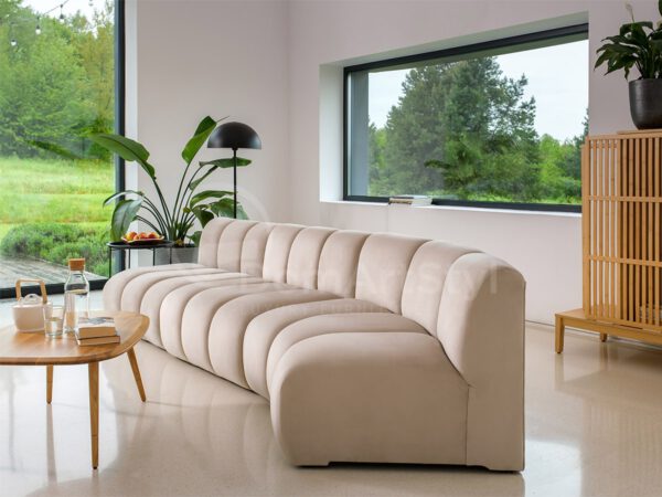 Grand modular sofa