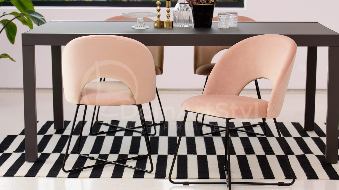 Beżowe krzesła tapicerowane nowoczesne do jadalni