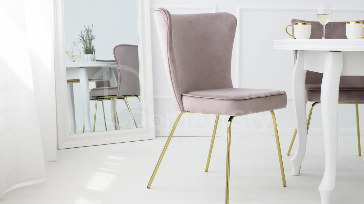 Nowoczesne krzesło tapicerowane na złotych metalowych nogach Monti Ideal Gold