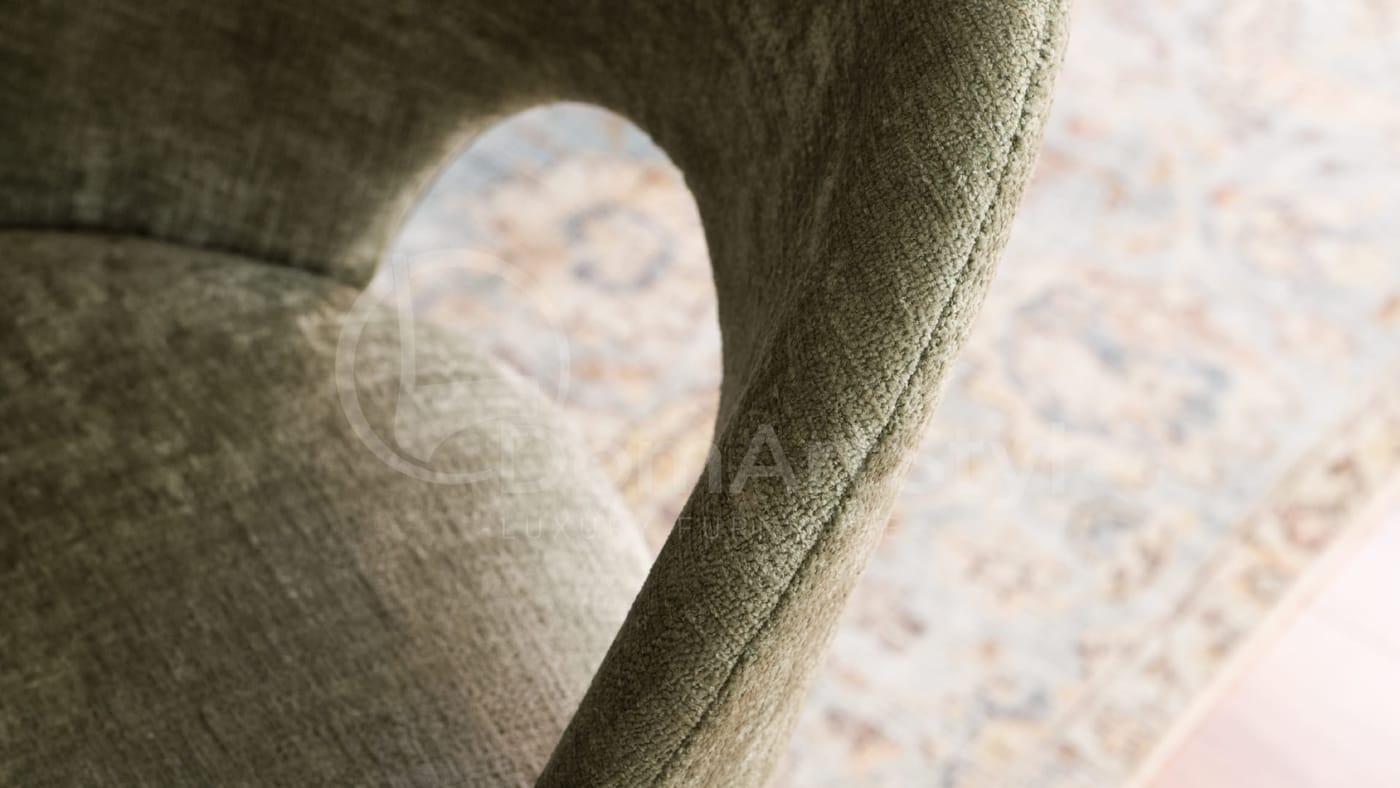 Welurowe krzesło tapicerowane brązowe